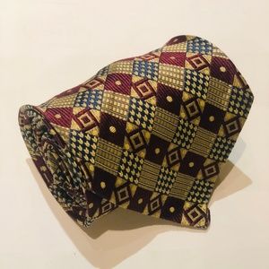 Hickey Freeman Hand-Folded Silk Tie
